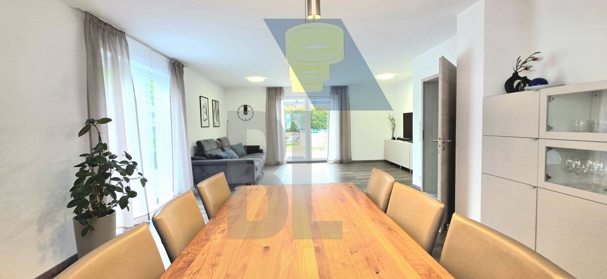 Wohnzimmer EG