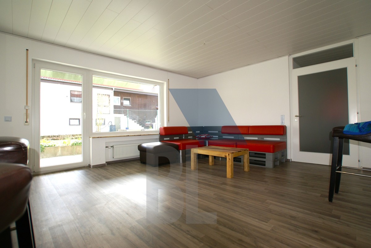Einliegerwohnung  Wohnzimmer 