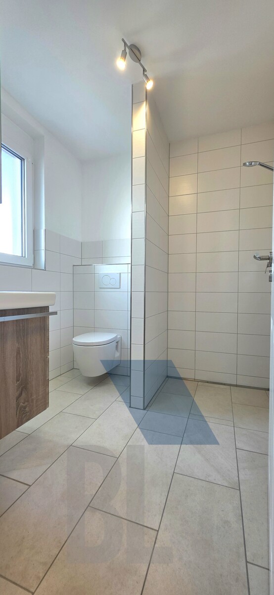 Gäste WC/Dusche EG.