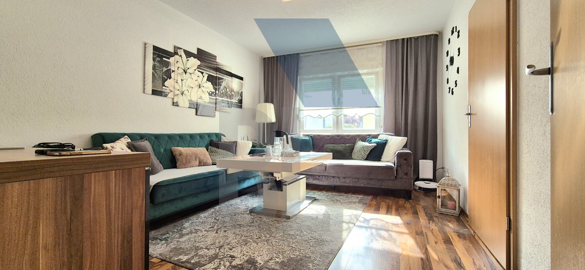 Wohnzimmer EG-Wohnung