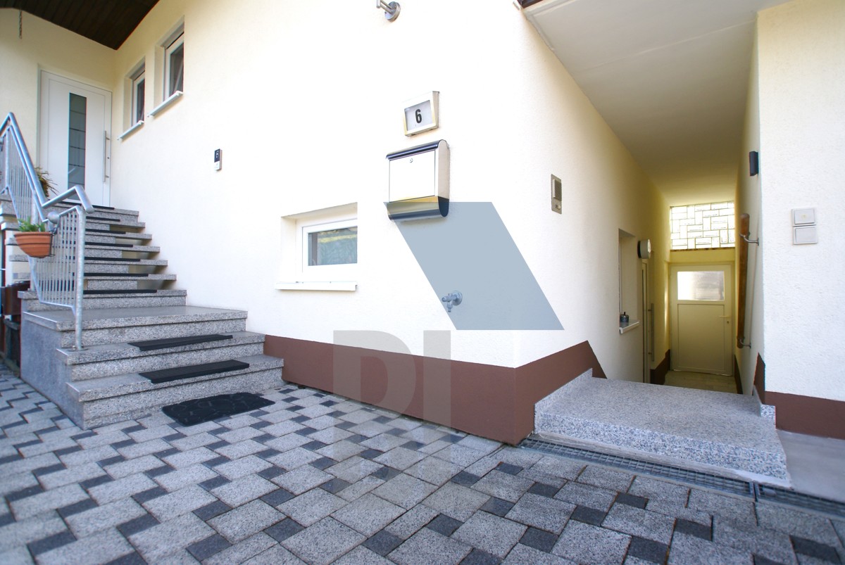 Eingang Haupthaus und Einliegerwohnung 